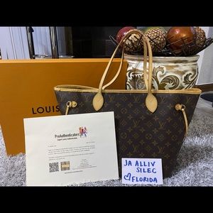 ❌ SOLD!! ❌ Neverfull MM monogram. Crossposted.